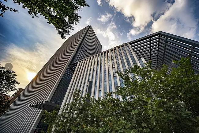 在洛阳，，，，，怎样选择写字楼？？？？